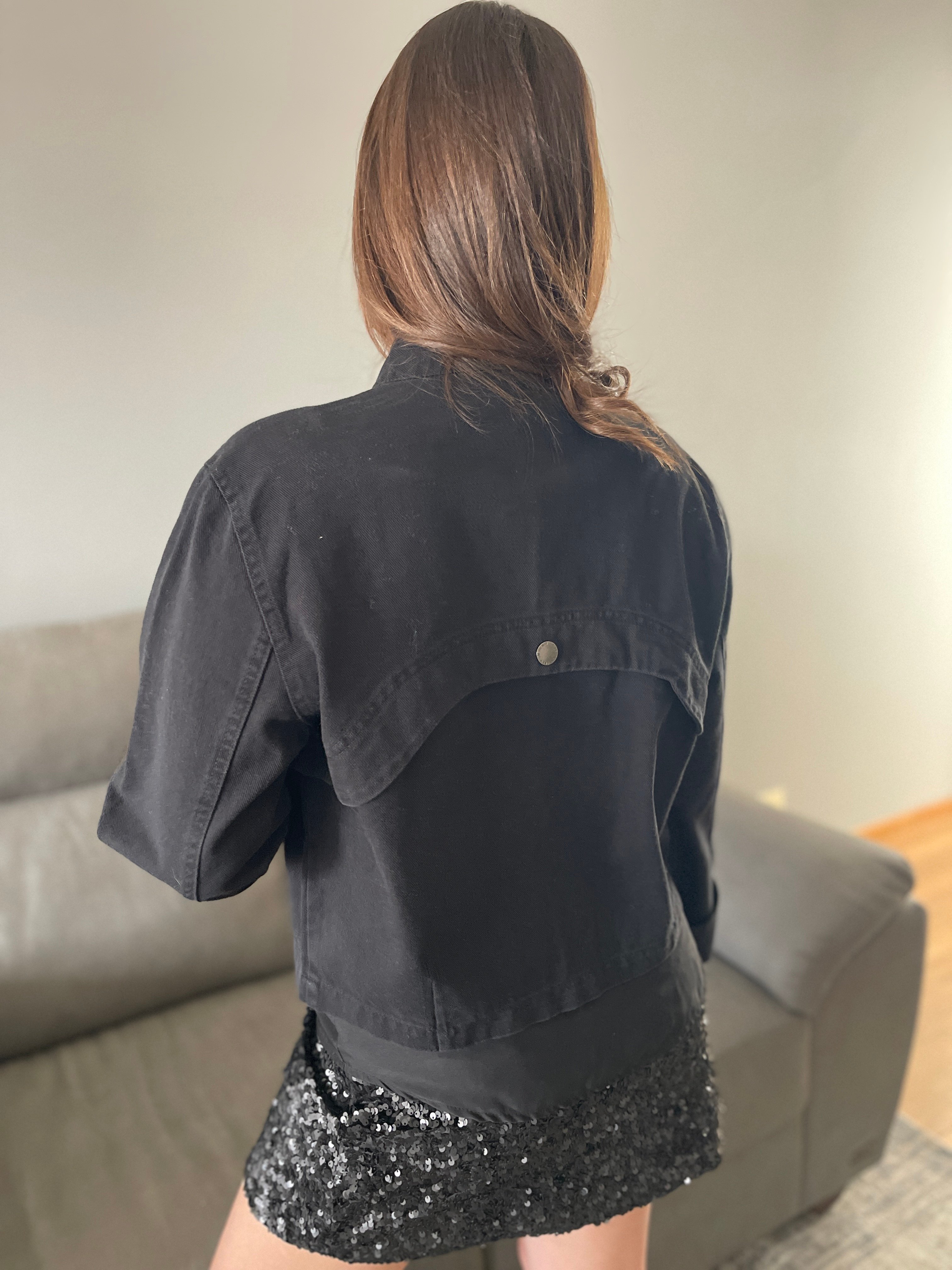 Campera Negra - Image 3